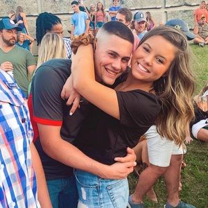 Meet your Posher, Tayler